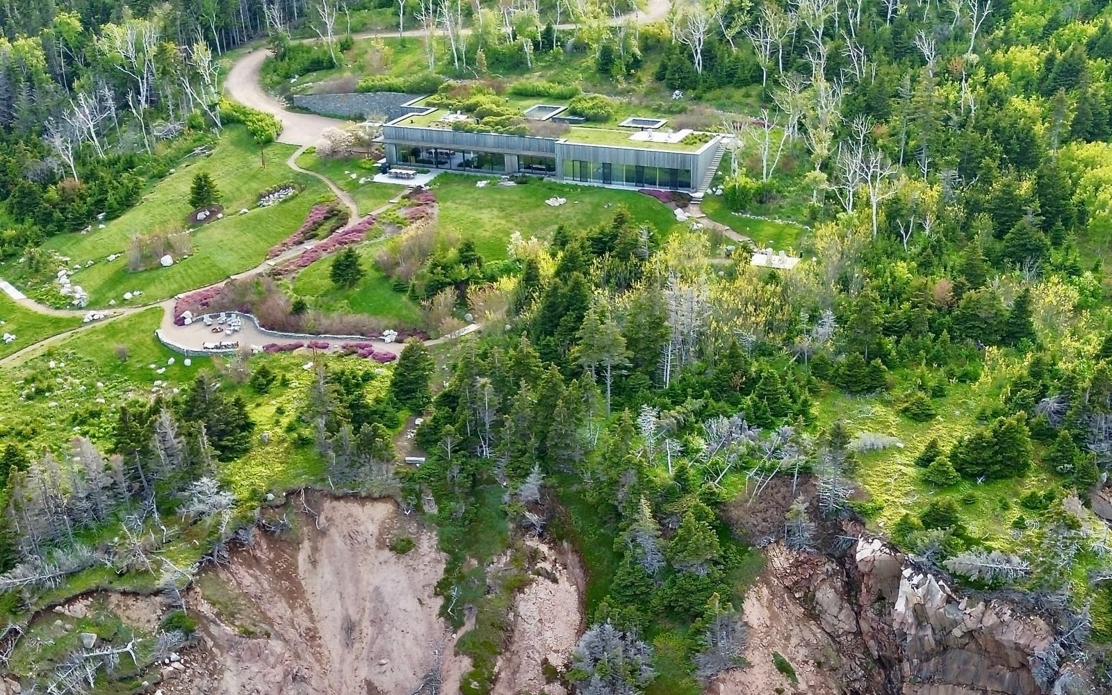Red Head Cliffs above the Atlantic near Highlands Links