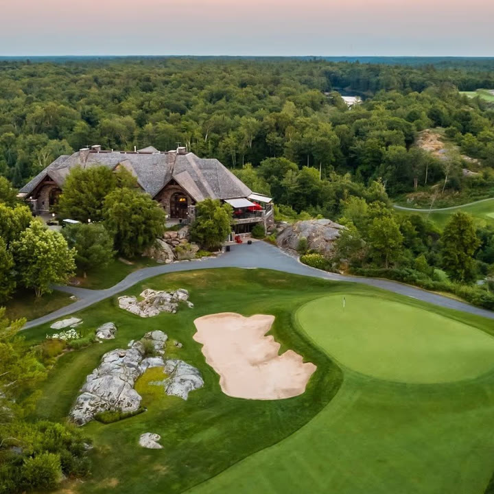 Muskoka Bay Club above the course at dusk